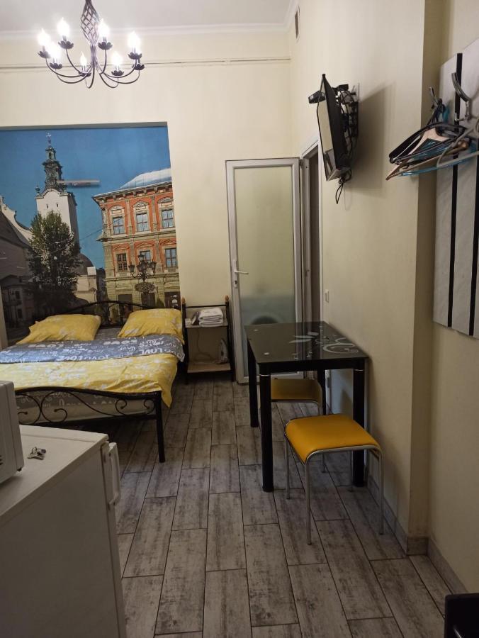 Smart Yellow Apartment-15 Хв Від Жд Вокзалу إلفيف المظهر الخارجي الصورة