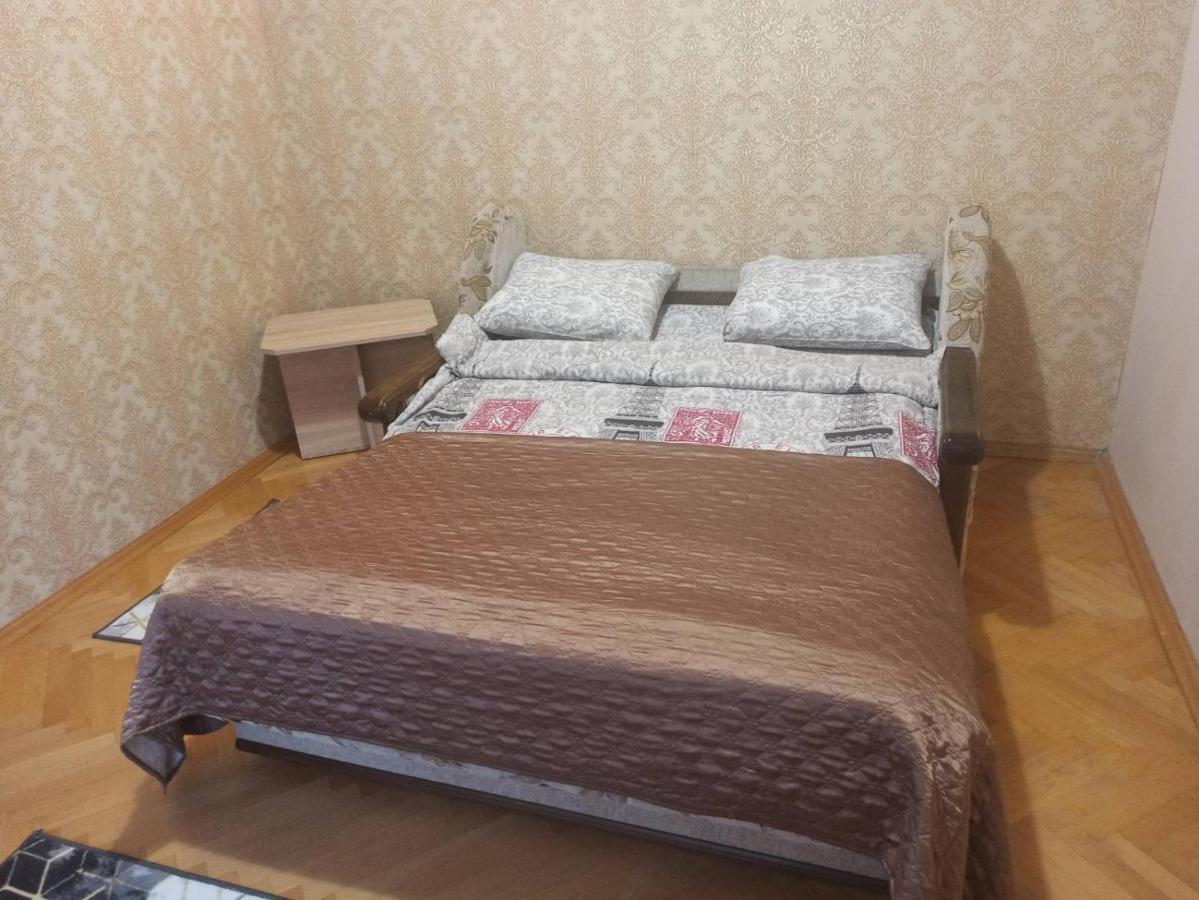 Smart Yellow Apartment-15 Хв Від Жд Вокзалу إلفيف المظهر الخارجي الصورة